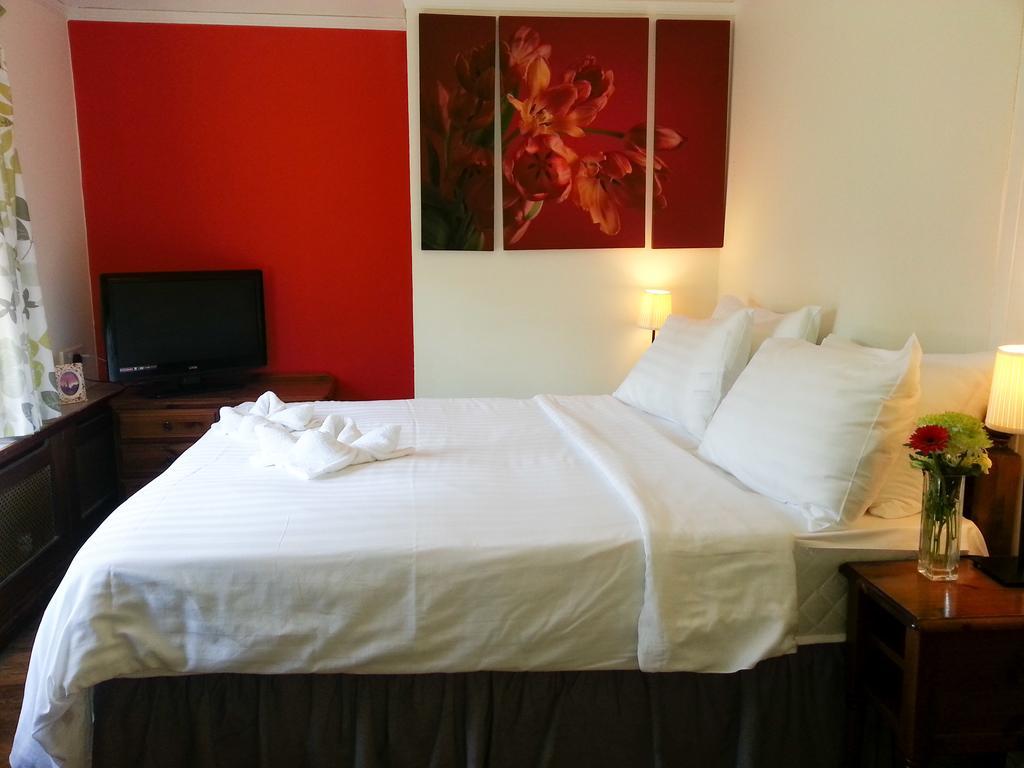 Rosemead Guest House Claygate Ruang foto